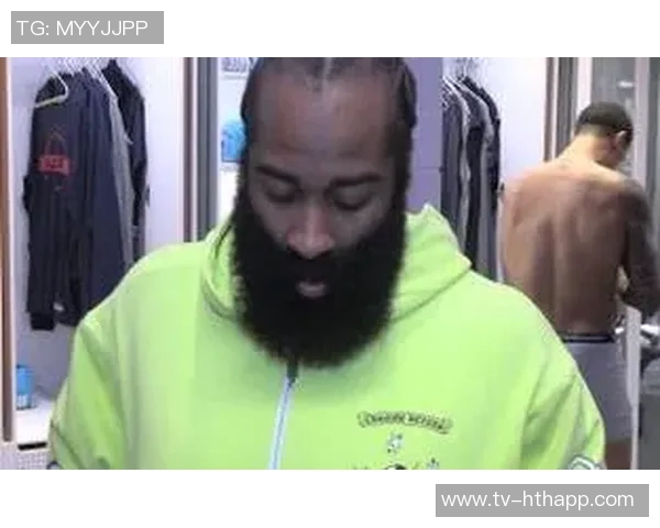 哈登称小卡运球投三分能力出众现在更主动增加出手次数 哈登称小卡运球投三分能力出众现在更主动增加出手次数