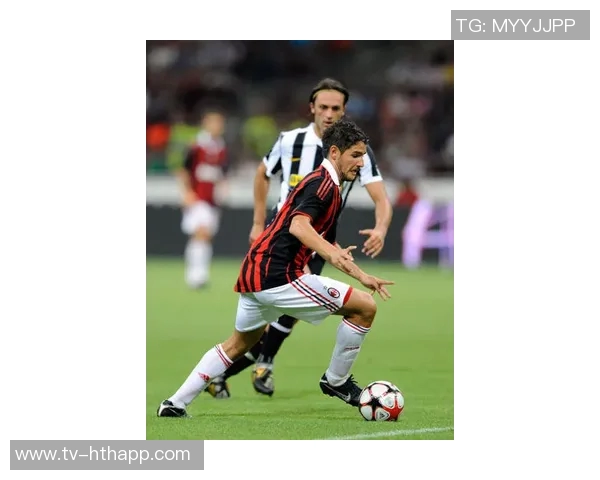 意甲主席宣布米兰对科莫比赛定于国米欧冠首个周三在圣西罗举行 意甲主席宣布米兰对科莫比赛定于国米欧冠首个周三在圣西罗举行