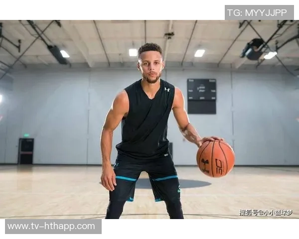 微笑刺客与库里：追梦勇士的控卫之道与得分型控球后卫的魅力解析